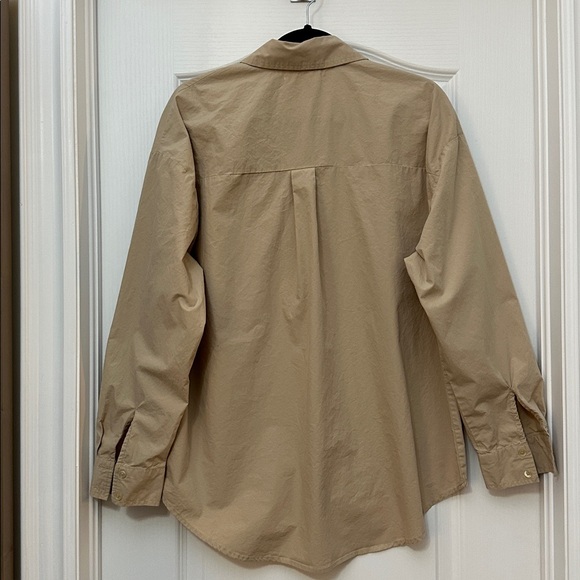 OAK + FORT Women’s Light Beige Button-Down Shirt - Picture 3 of 5